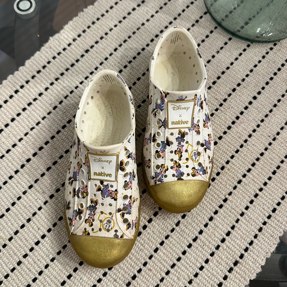 Native Shoes- Disney X Native